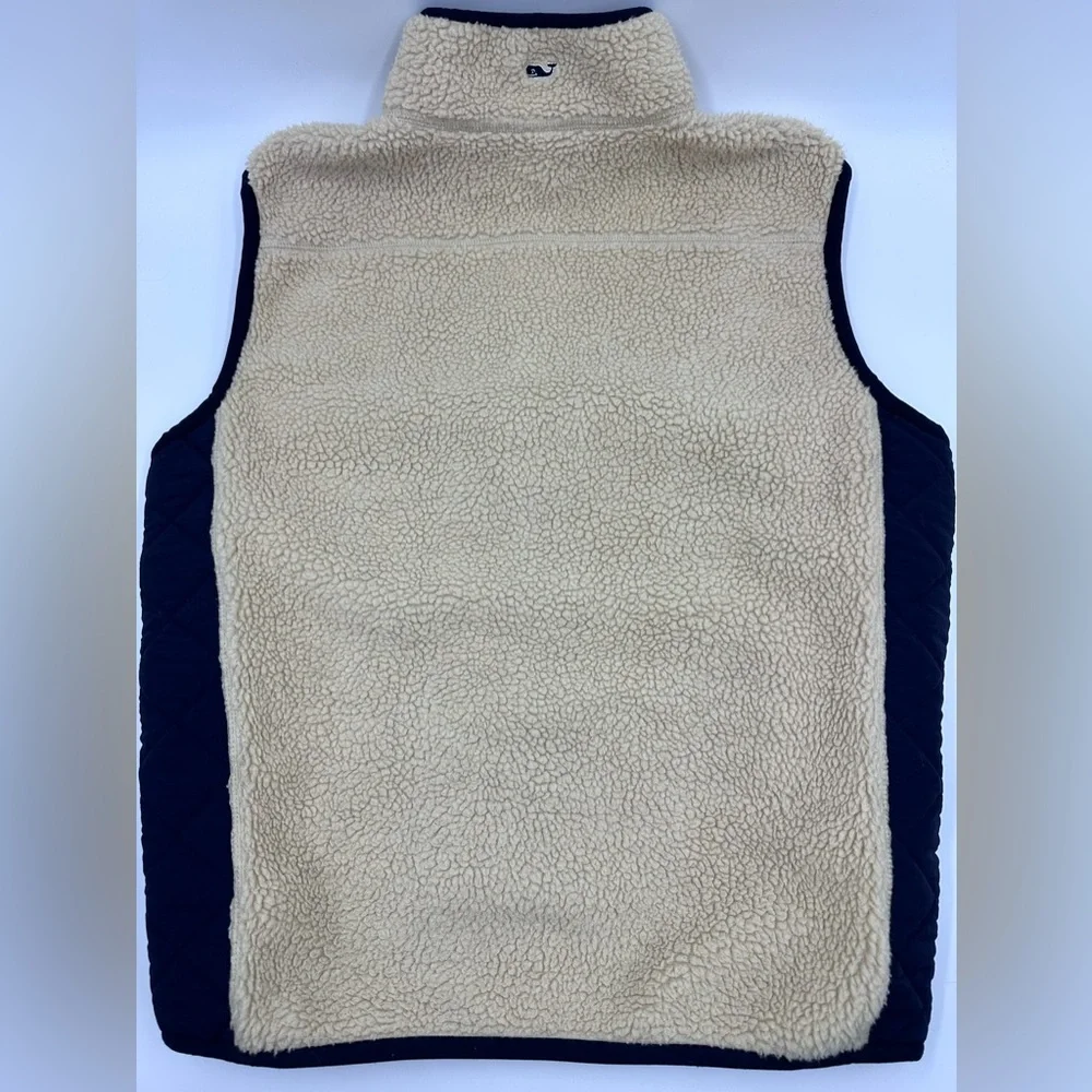 Like New Vineyard Vines Sherpa Vest - Picture 4 of 6